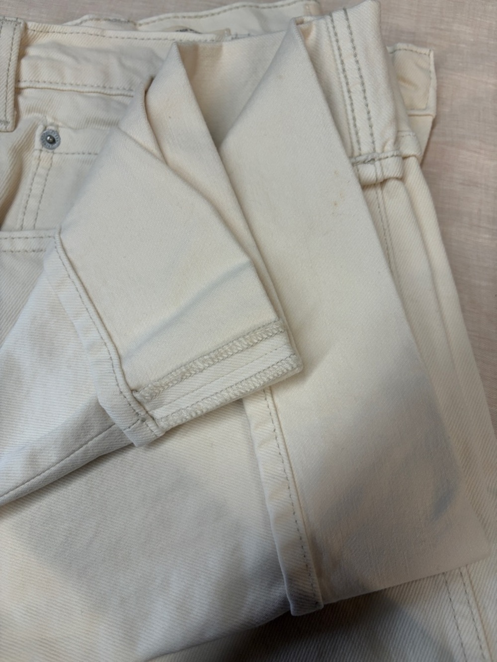 High-Rise Cropped Vintage Wide Leg Jeans - White 8 - Picture 5 of 5